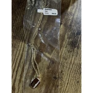 Women’s Greenwhich Gold Necklace /Suitcase-NWT